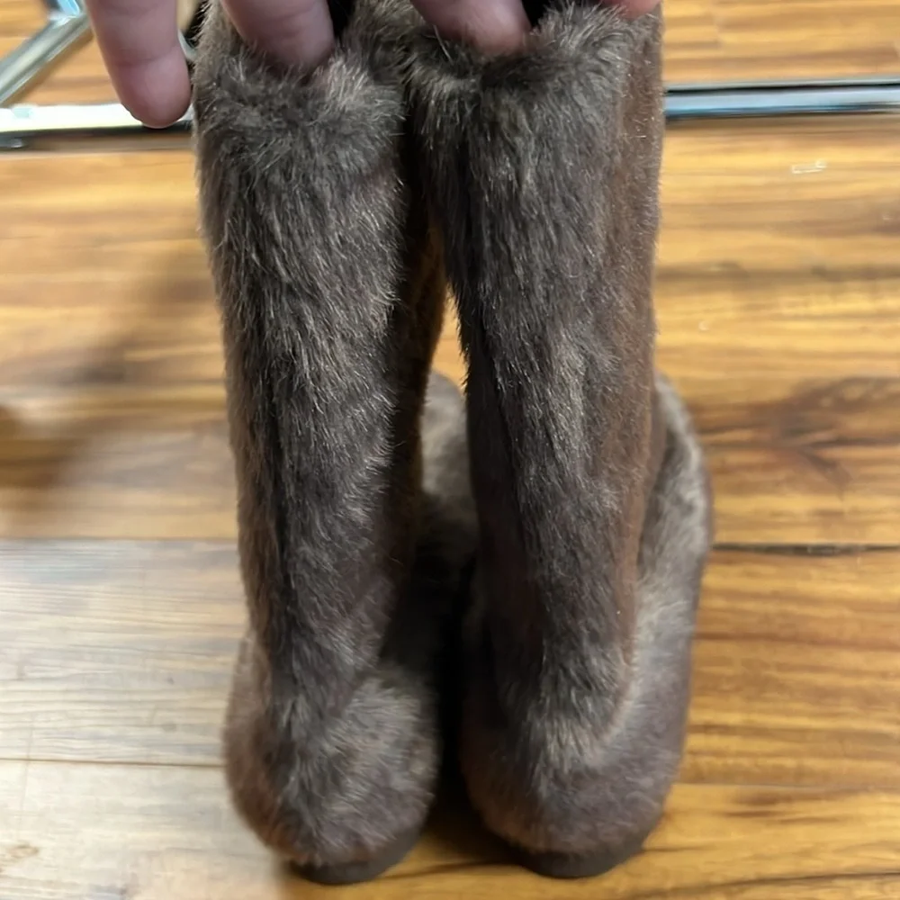 VINTAGE BF Goodrich Fur Boots Fleece Lining NWOT